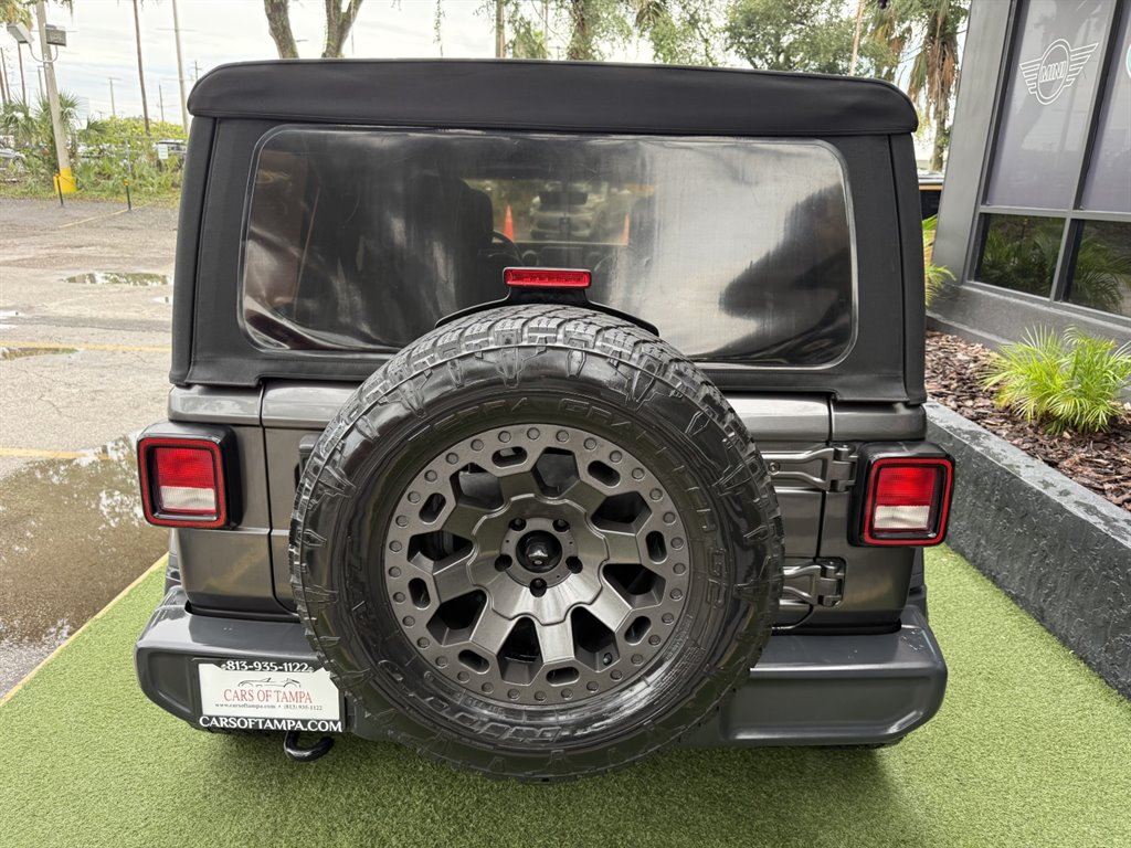 2018 Jeep Wrangler - $23,995