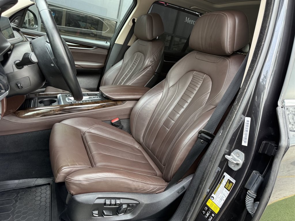 2015 BMW X5 - $13,995