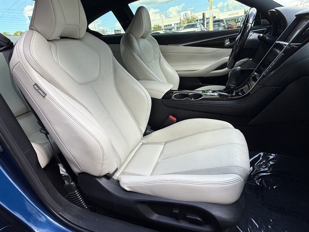 2017 INFINITI Q60 - $22,995