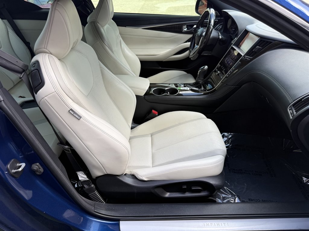 2017 INFINITI Q60 - $22,995