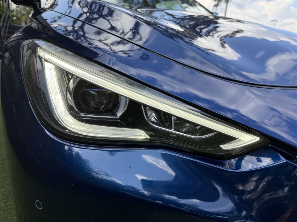 2017 INFINITI Q60 - $22,995