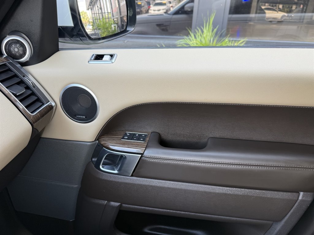 2020 Land Rover Range Rover Sport - $25,995