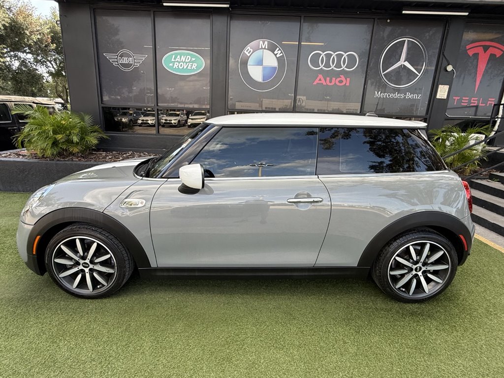 2020 MINI Hardtop - $16,995
