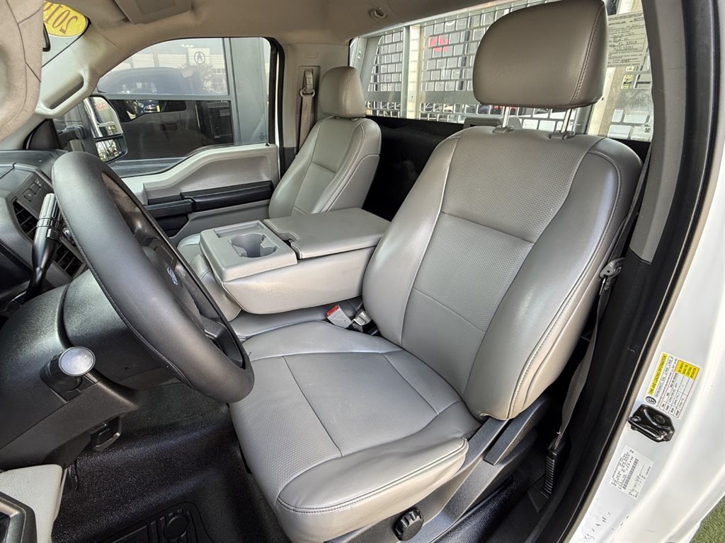 2019 Ford F250 - $25,995