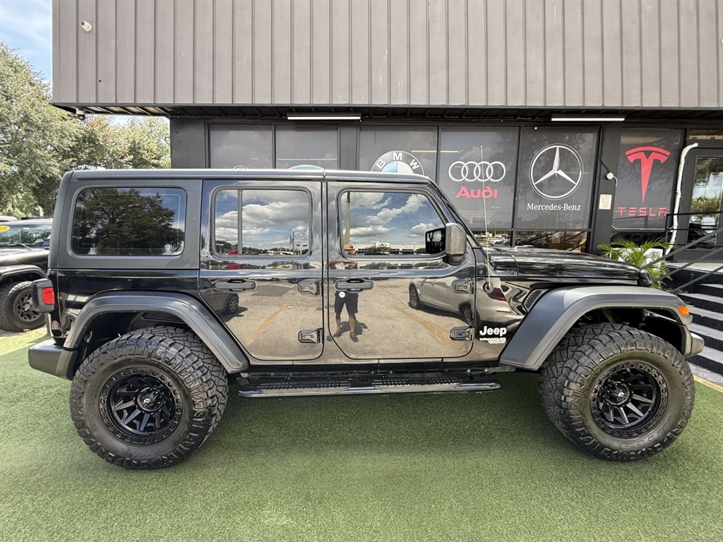 2018 Jeep Wrangler - $21,995