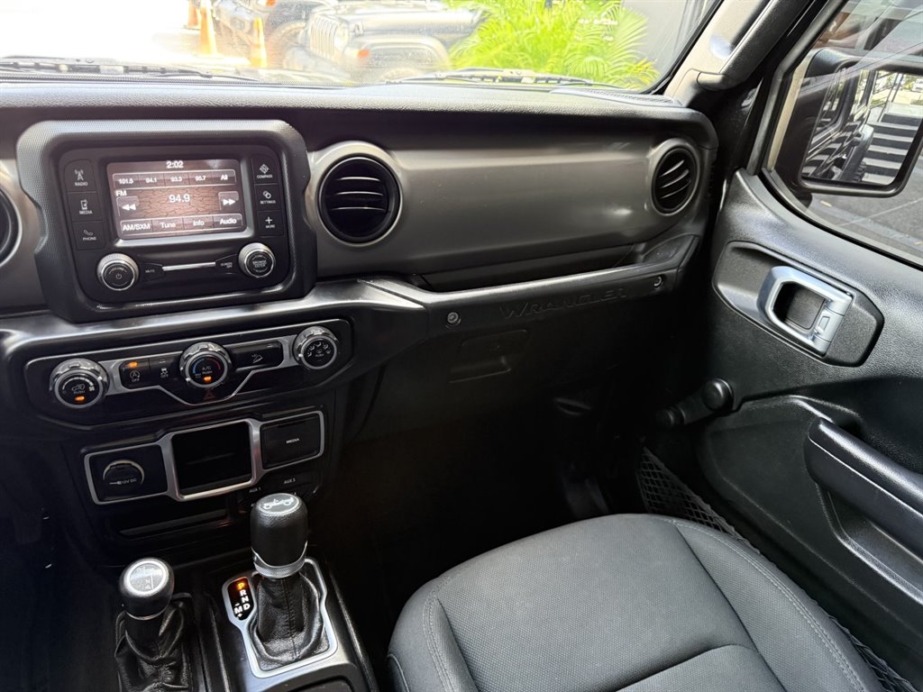 2018 Jeep Wrangler - $21,995