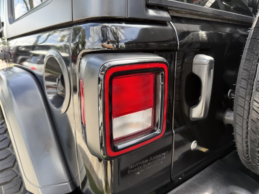 2018 Jeep Wrangler - $21,995