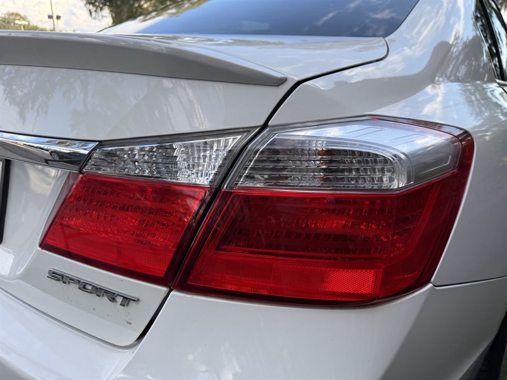 2013 Honda Accord - $10,995