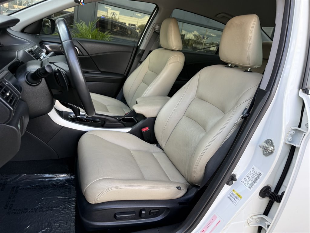 2013 Honda Accord - $10,995