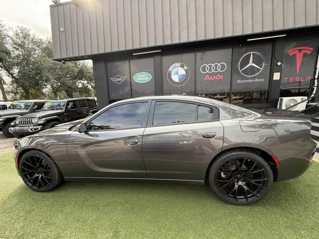 2022 Dodge Charger - $21,995