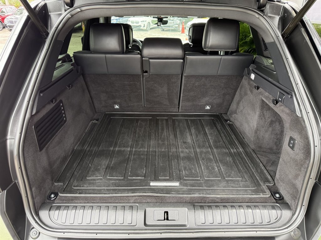 2022 Land Rover Range Rover Sport - $33,995