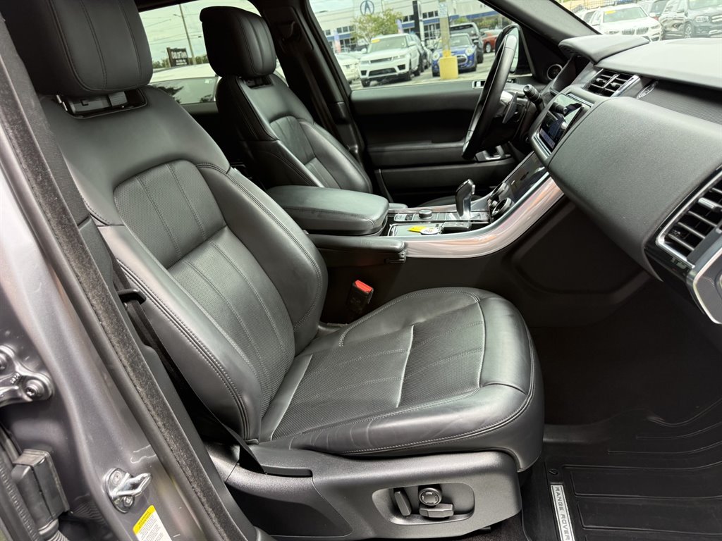 2022 Land Rover Range Rover Sport - $33,995