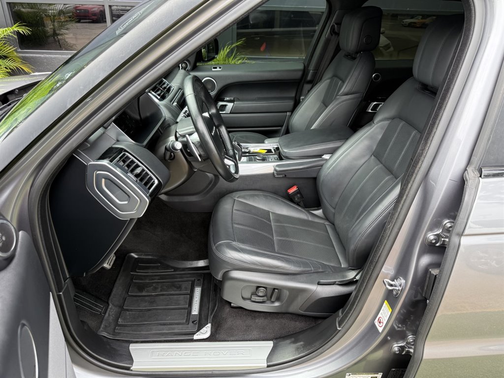 2022 Land Rover Range Rover Sport - $33,995