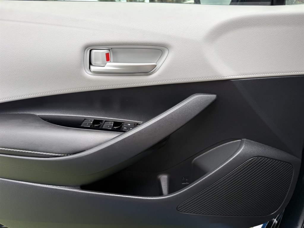 2021 Toyota Corolla - $19,995
