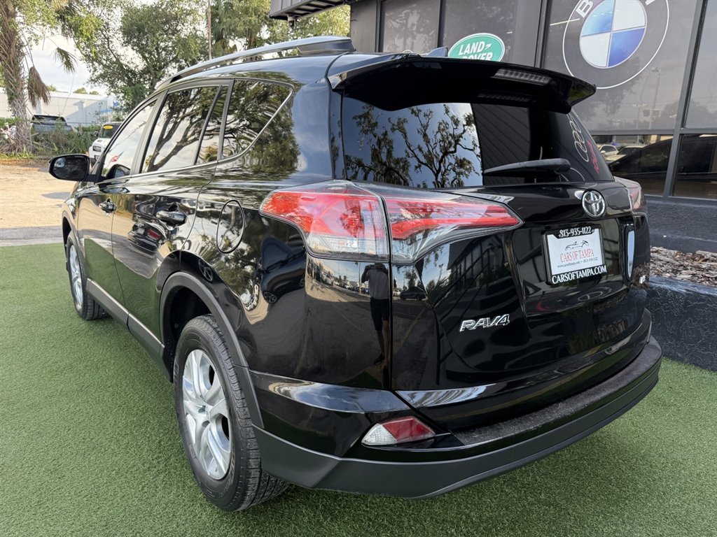 2017 Toyota RAV4 - $19,995