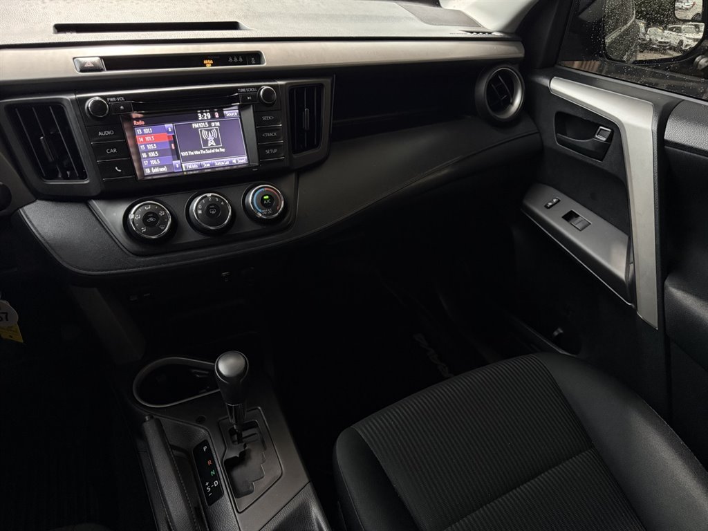 2017 Toyota RAV4 - $19,995