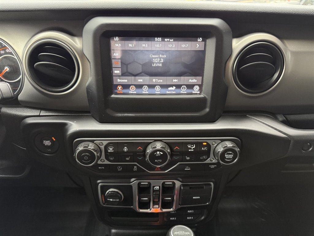 2020 Jeep Gladiator - $25,995