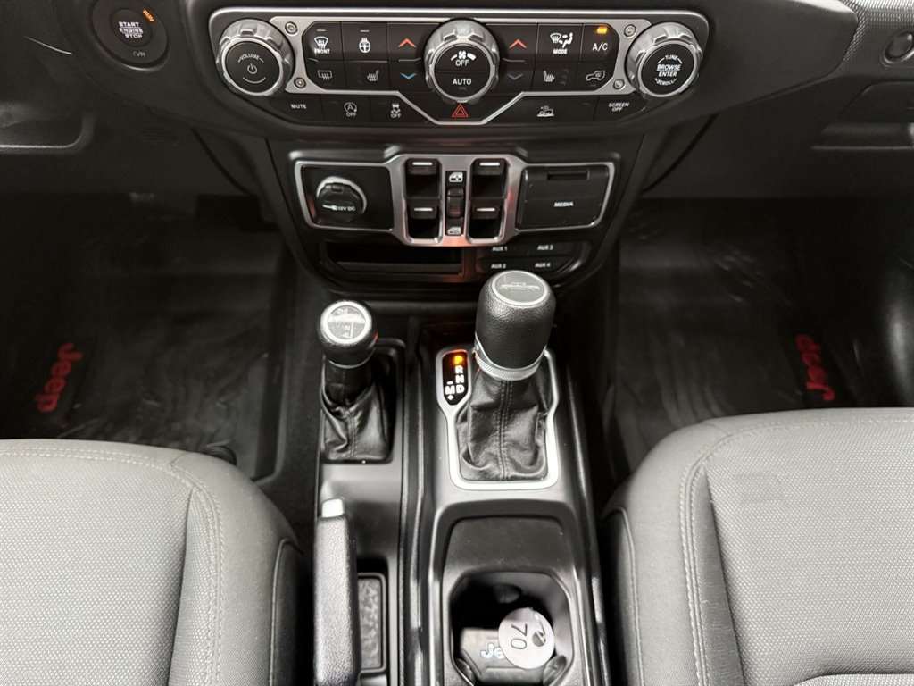 2020 Jeep Gladiator - $25,995