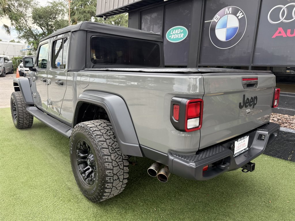 2020 Jeep Gladiator - $25,995