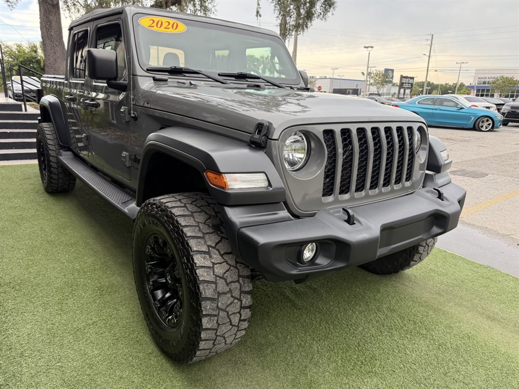 2020 Jeep Gladiator - $25,995
