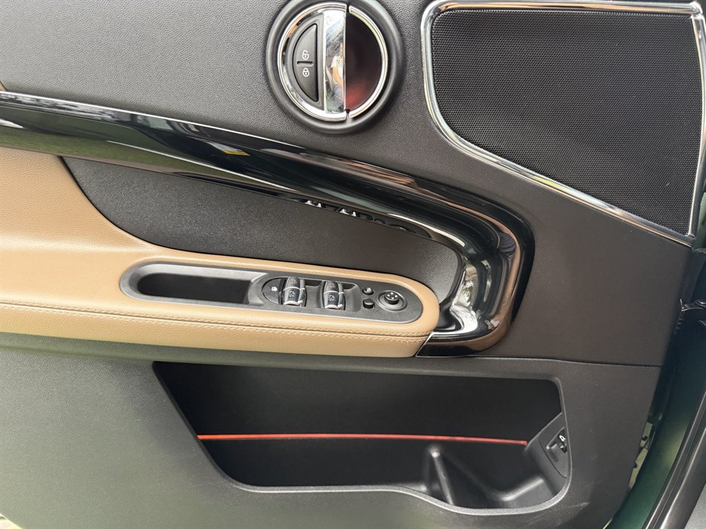 2018 MINI Countryman - $12,995