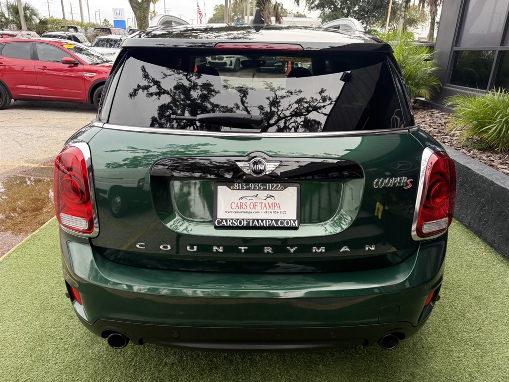 2018 MINI Countryman - $12,995