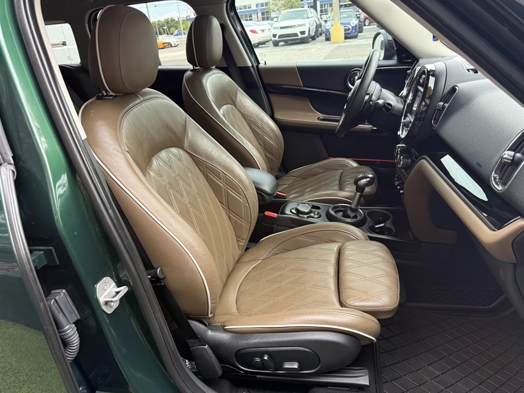 2018 MINI Countryman - $12,995