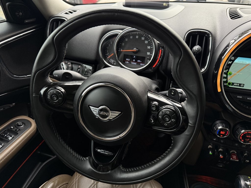 2018 MINI Countryman - $12,995