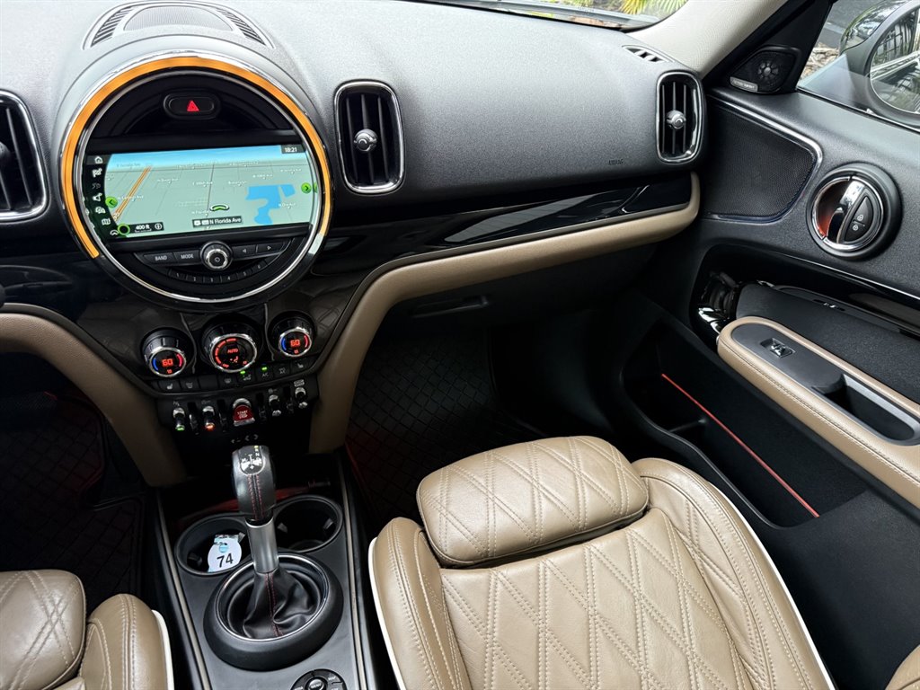 2018 MINI Countryman - $12,995