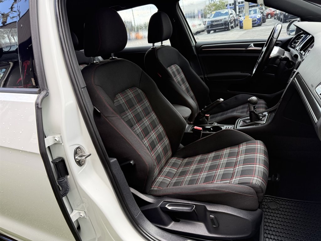 2019 Volkswagen Golf - $19,995