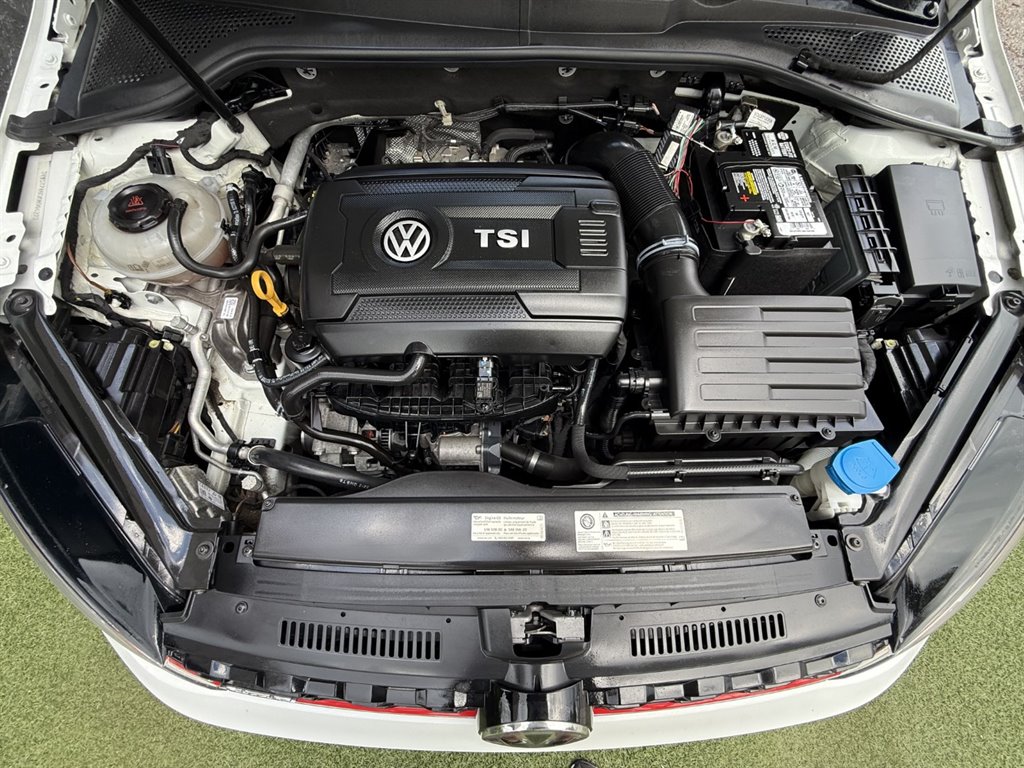 2019 Volkswagen Golf - $19,995