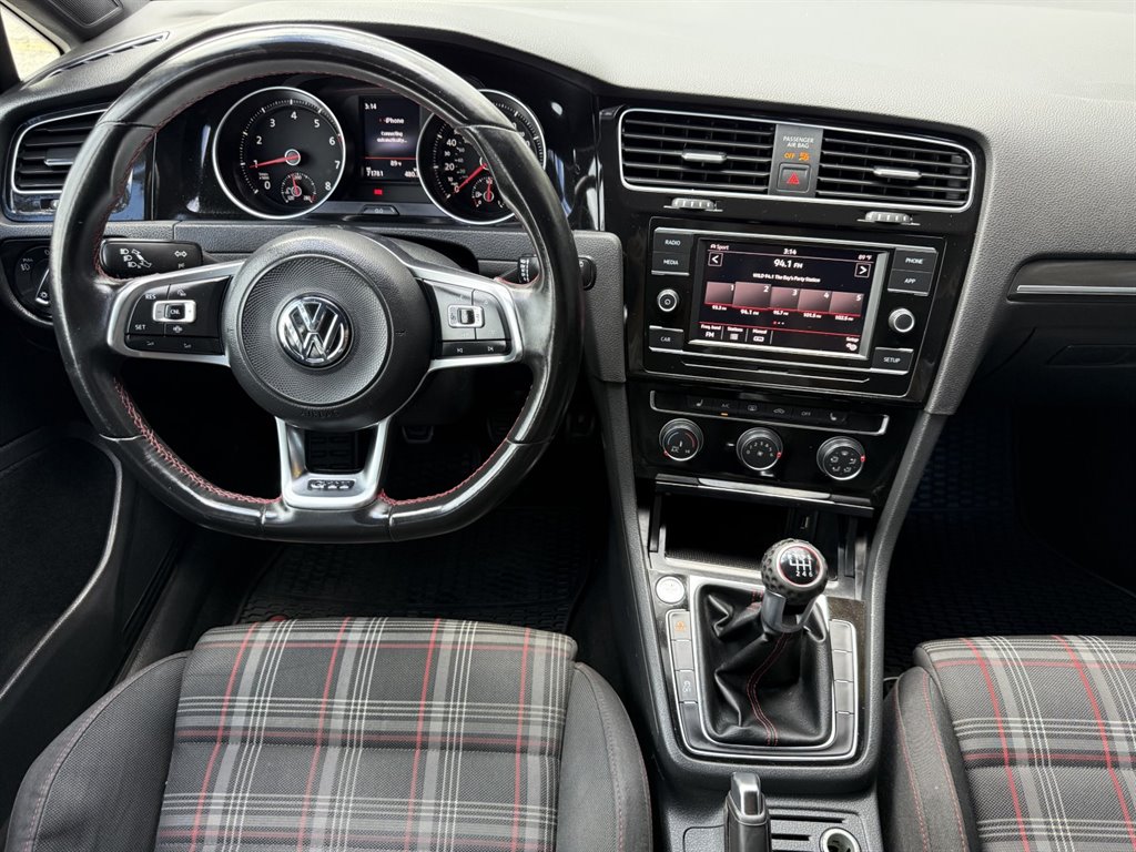2019 Volkswagen Golf - $19,995