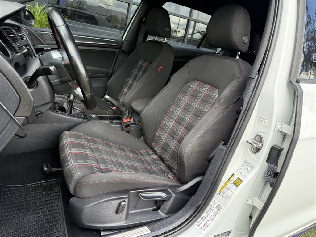 2019 Volkswagen Golf - $19,995