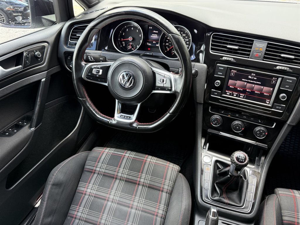2019 Volkswagen Golf - $19,995