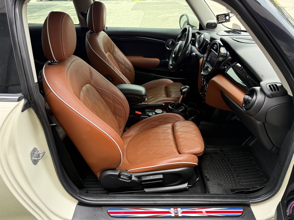 2019 MINI Cooper - $16,995