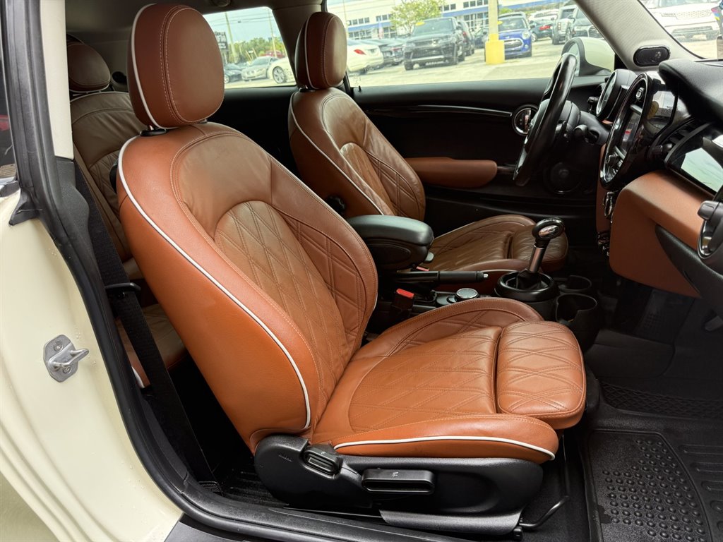 2019 MINI Cooper - $16,995