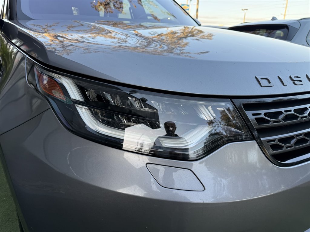 2020 Land Rover Discovery - $14,995
