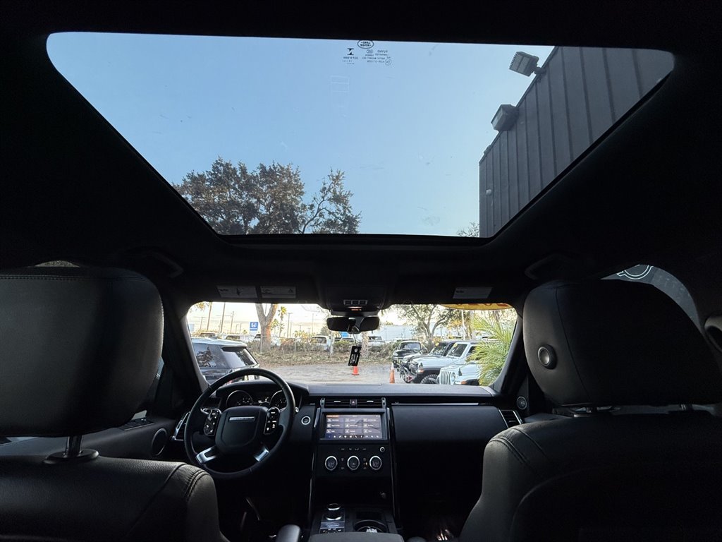2020 Land Rover Discovery - $14,995