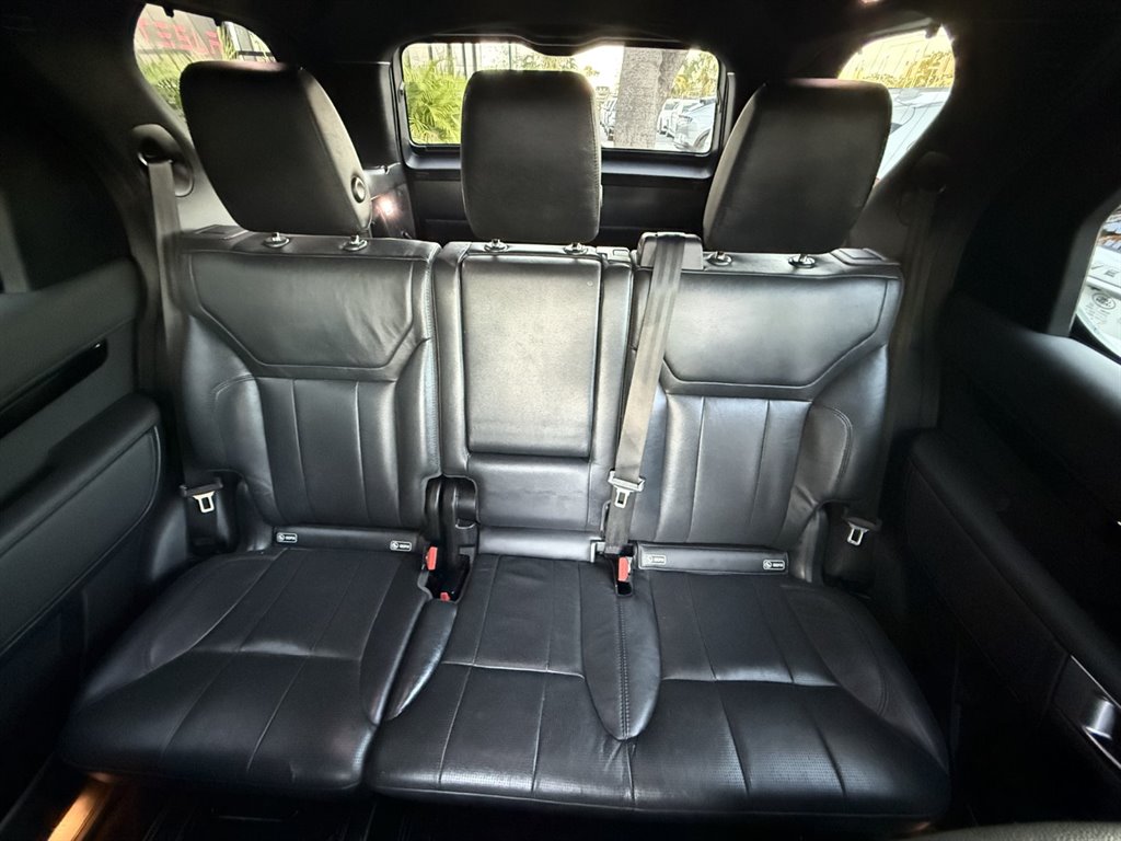 2020 Land Rover Discovery - $14,995