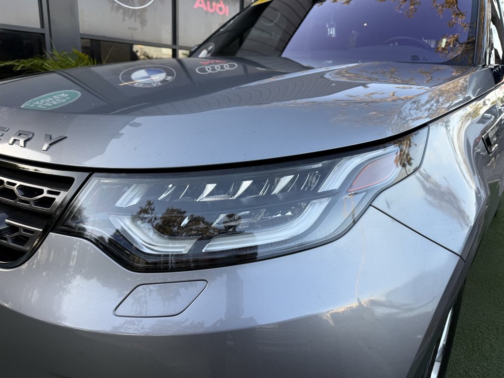 2020 Land Rover Discovery - $14,995