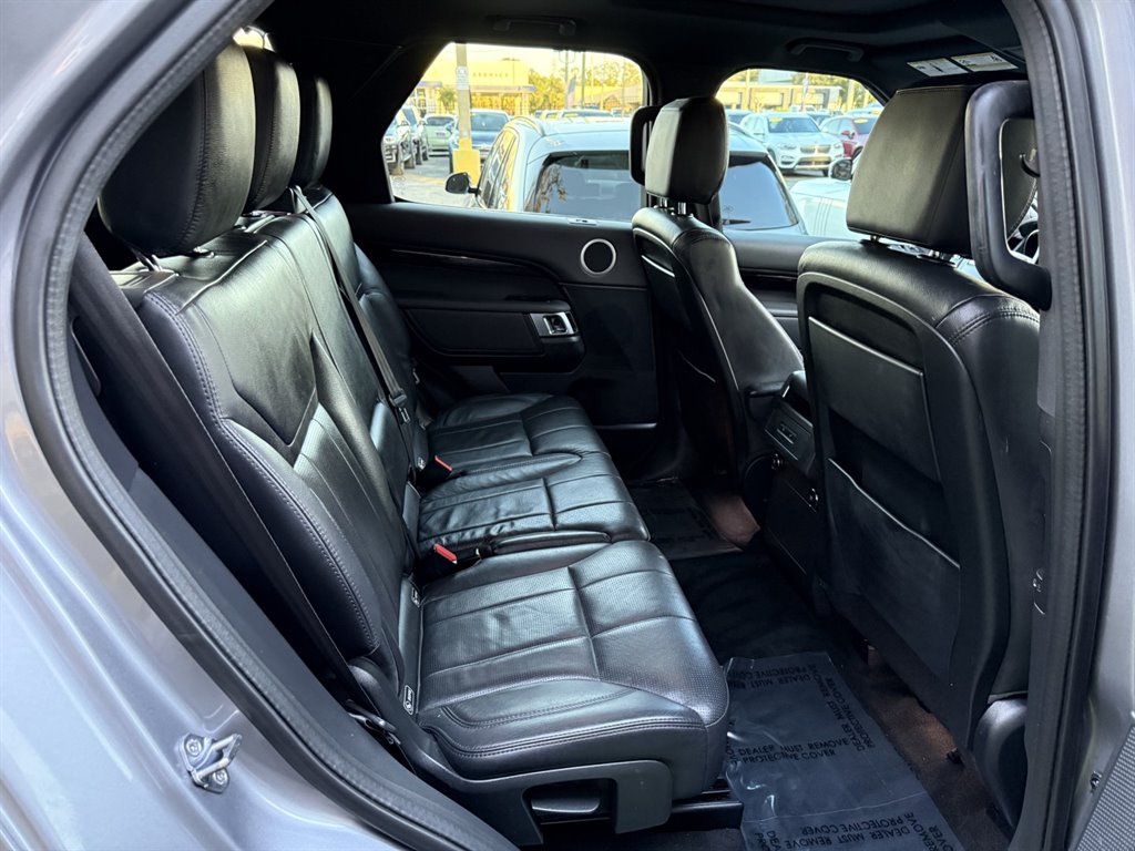 2020 Land Rover Discovery - $14,995