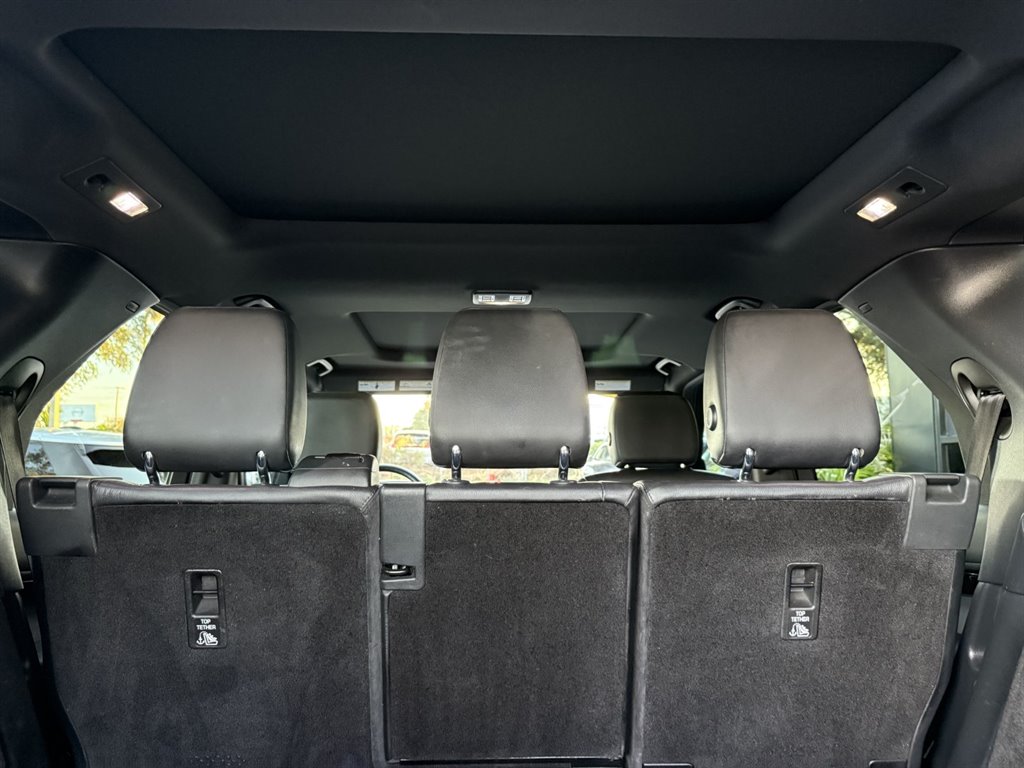 2020 Land Rover Discovery - $14,995