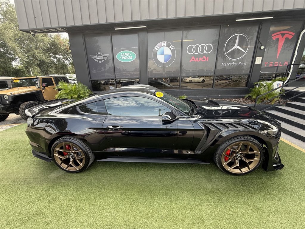 2019 Ford Mustang - $32,995