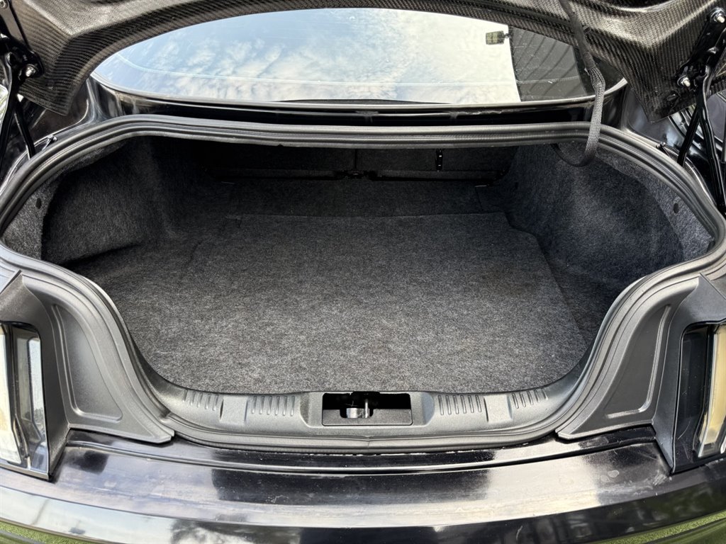 2019 Ford Mustang - $32,995