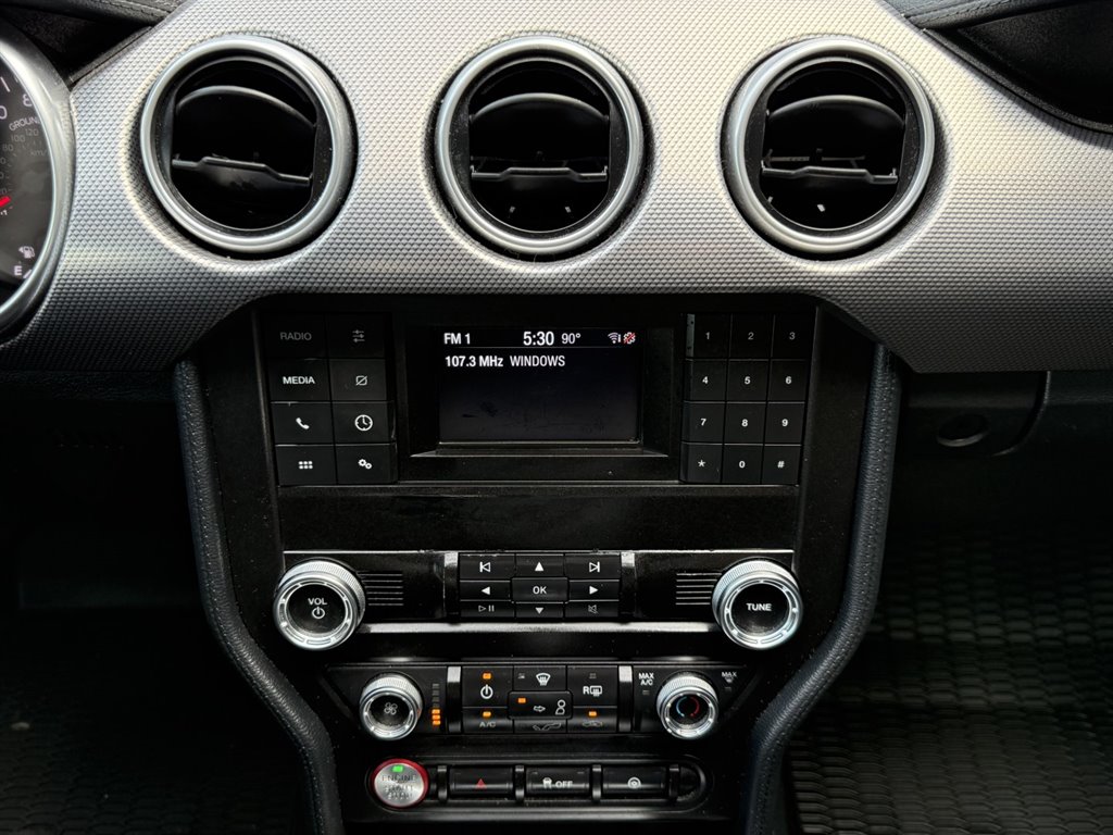 2019 Ford Mustang - $32,995