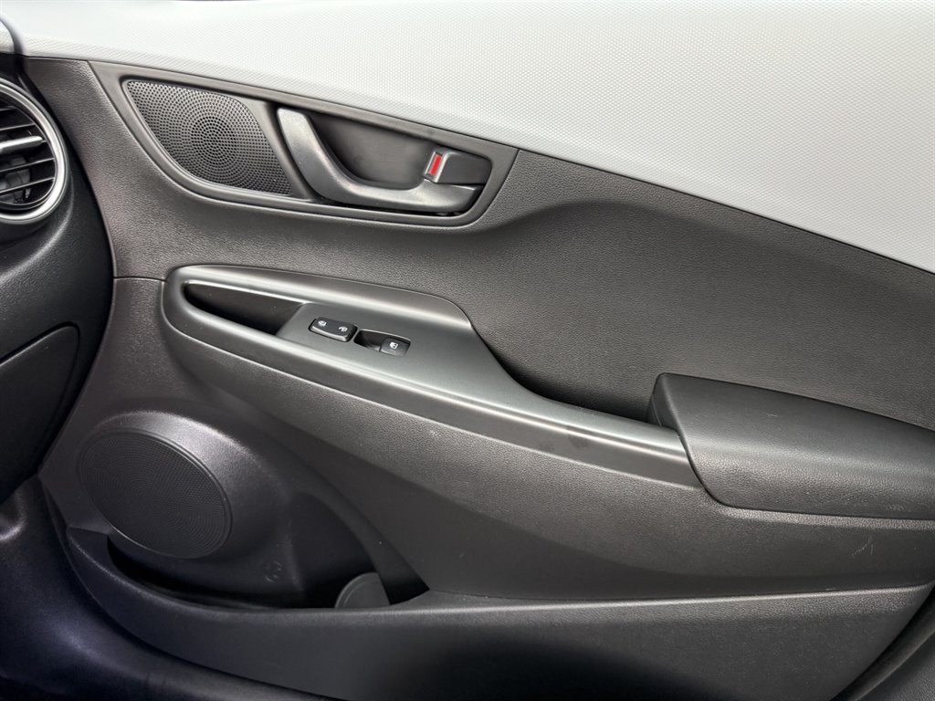 2021 Hyundai Kona - $15,995