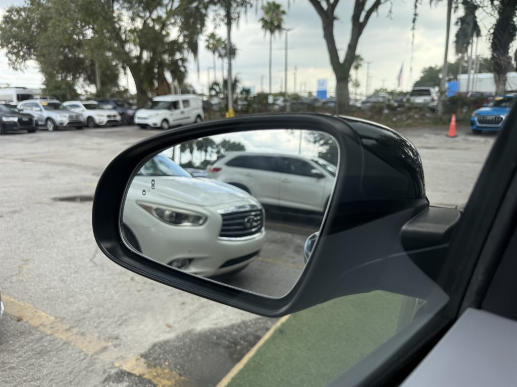 2021 Hyundai Kona - $15,995