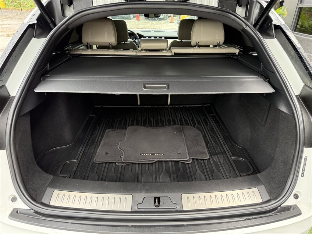 2018 Land Rover Range Rover Velar - $23,995