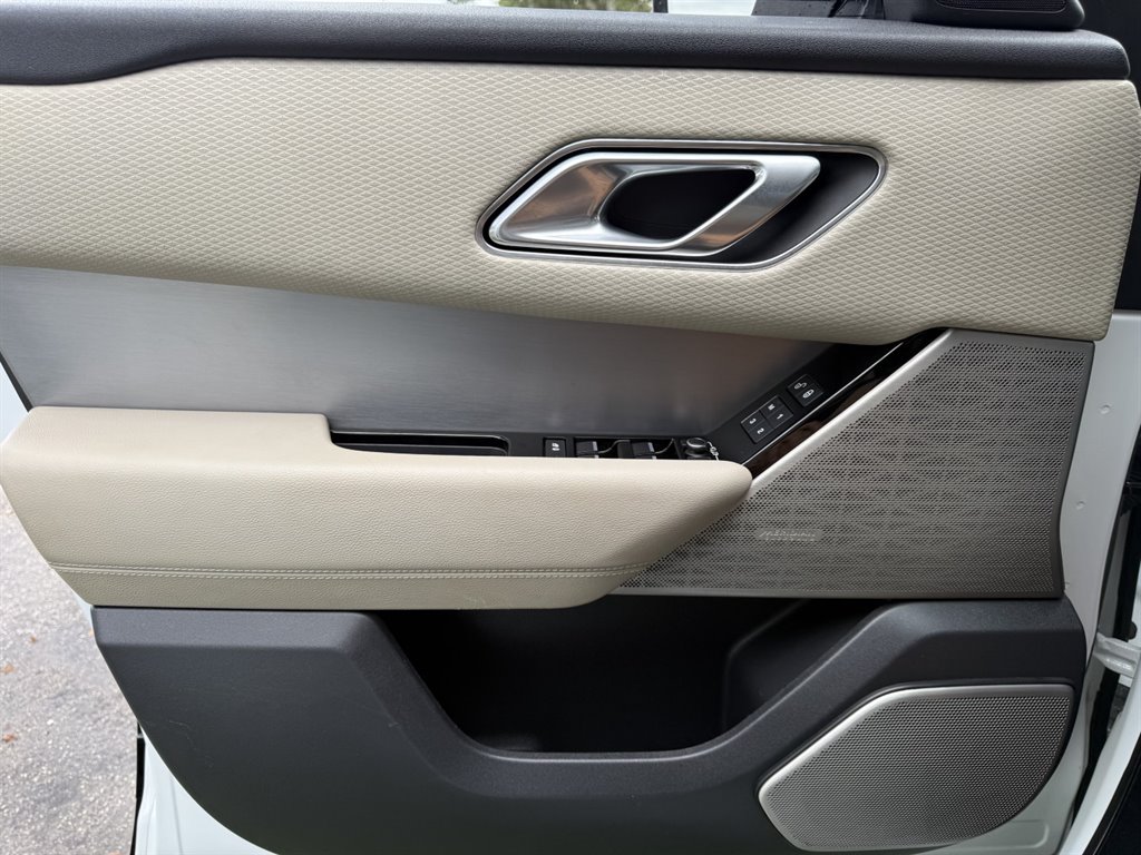 2018 Land Rover Range Rover Velar - $23,995