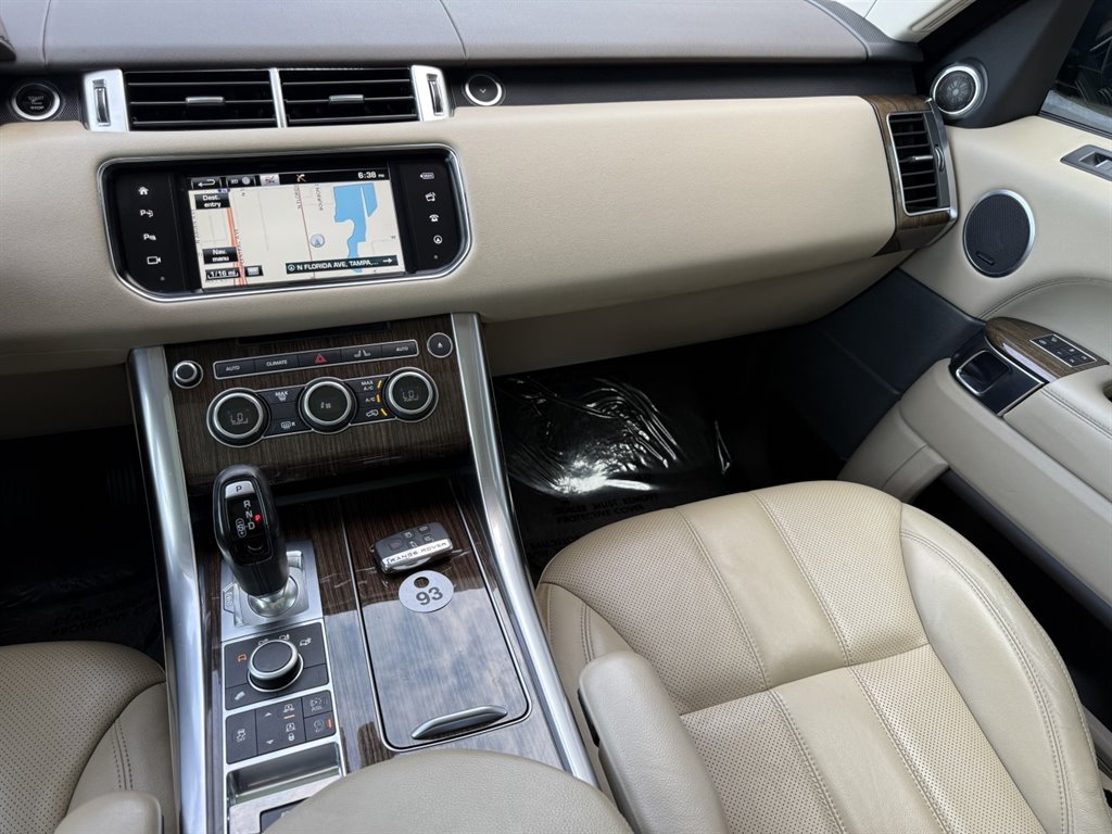 2016 Land Rover Range Rover Sport - $17,995